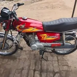 Honda Deluxe 125 2021